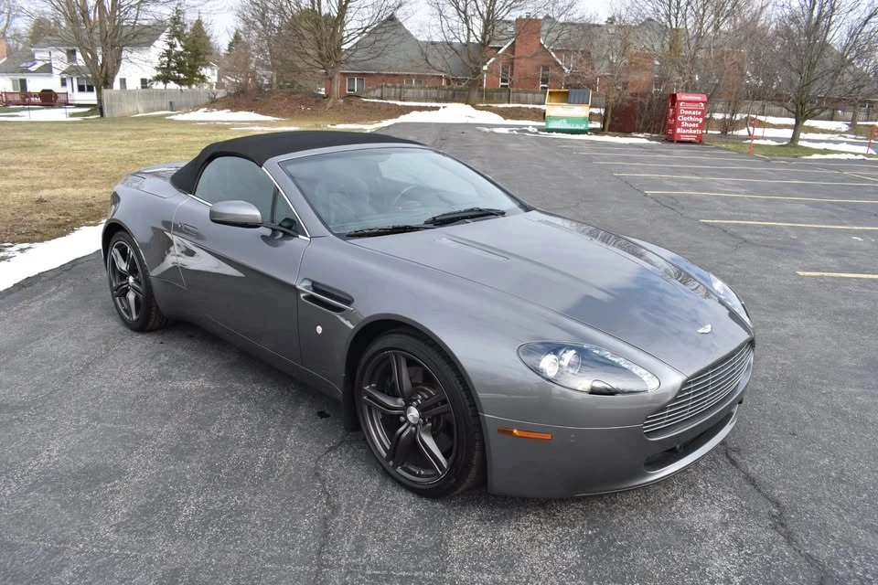 2009 Aston Martin Vantage - Image 9 of 20