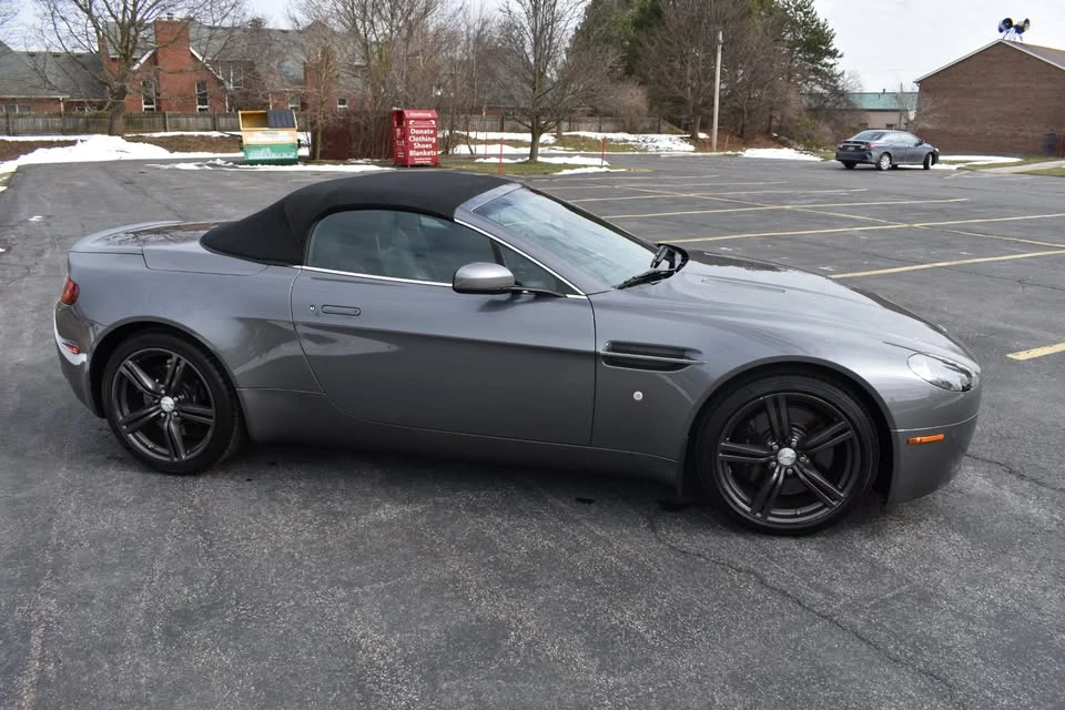 2009 Aston Martin Vantage - Image 8 of 20
