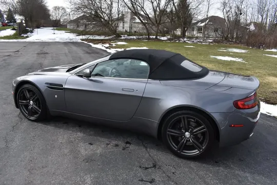 2009 Aston Martin Vantage - Image 4 of 20