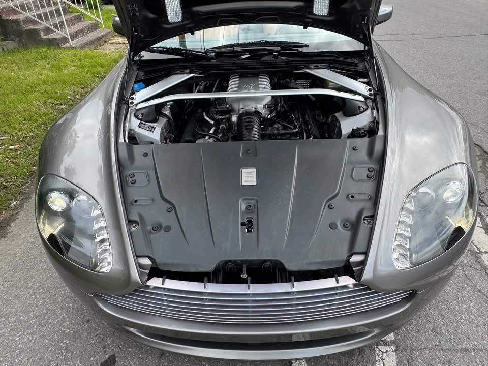 2009 Aston Martin V8 Vantage (2006-2017) - Image 9 of 20