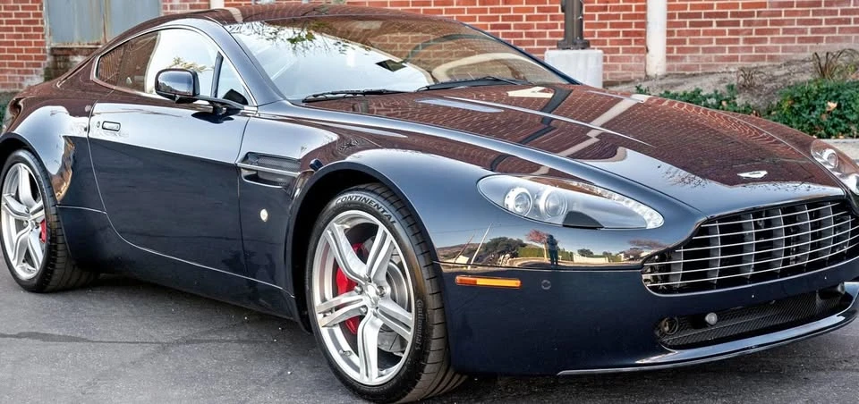 2009 Aston Martin V8 Vantage (2006-2017) - Image 1 of 8
