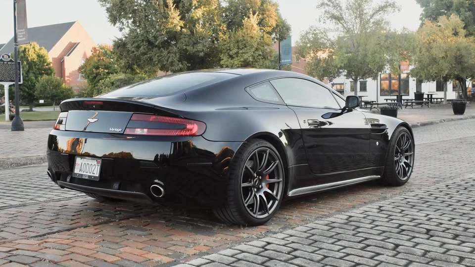 2009 Aston Martin V8 Vantage (2006-2017) - Image 6 of 13