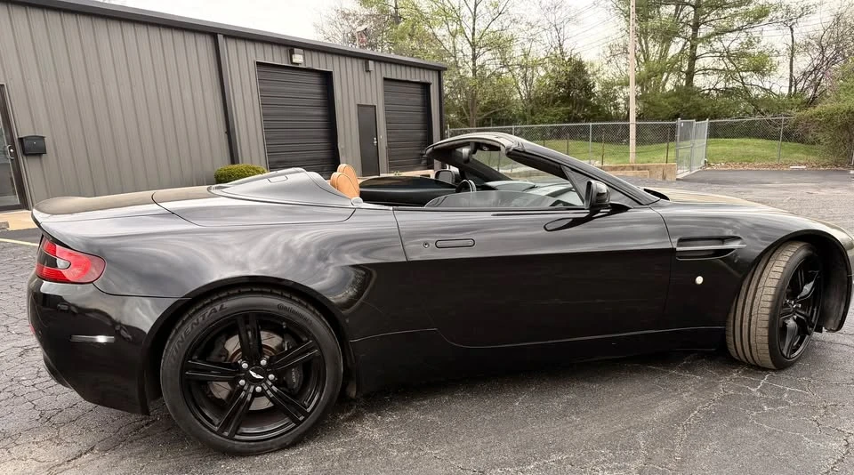 2009 Aston Martin V8 Vantage (2006-2017) - Image 6 of 14