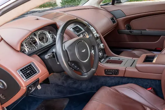 2009 Aston Martin V8 Vantage (2006-2017) - Image 2 of 10
