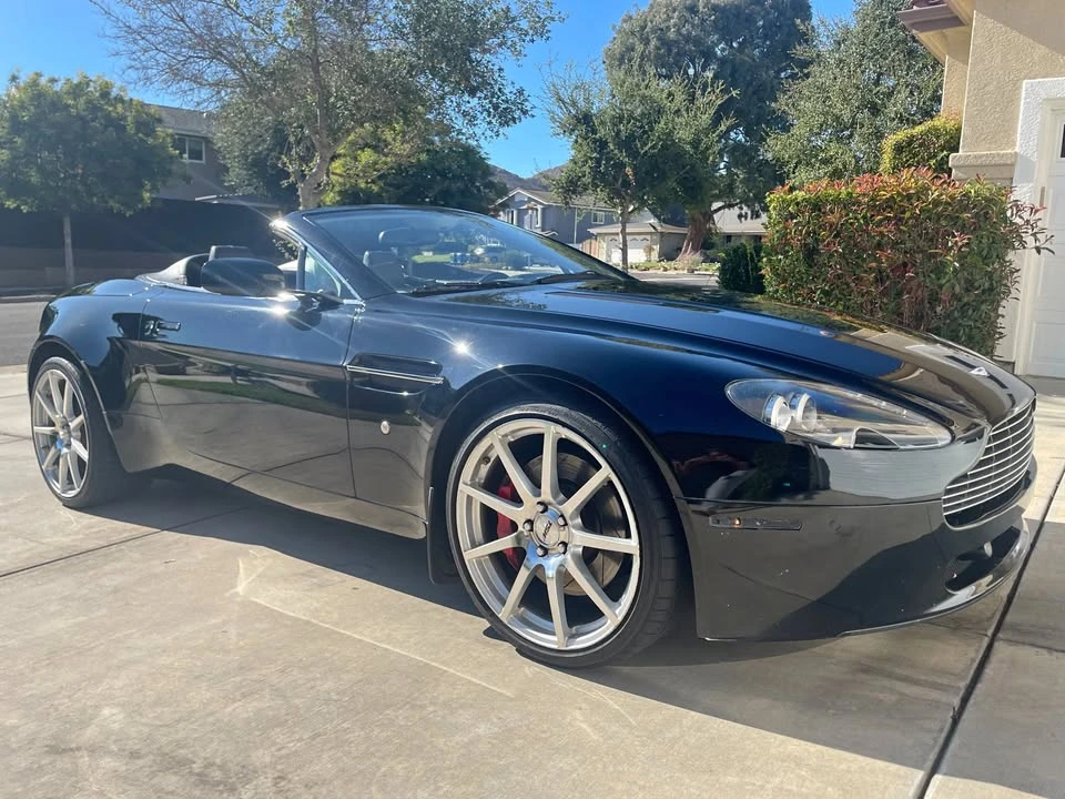 2009 Aston Martin V8 Vantage (2006-2017) - Image 1 of 20
