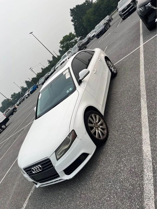 2009 Audi B8 A4 - Image 2 of 3