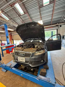 2009 Audi A4 2.0T Avant Quattro Wagon 4D