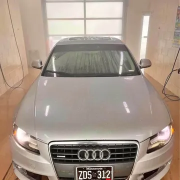 2009 Audi A4 2.0T Premium Sedan