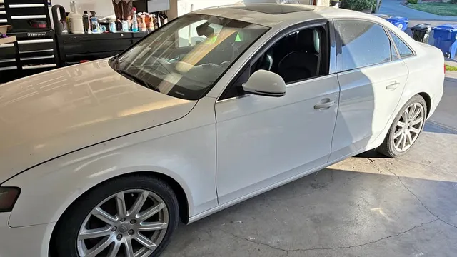 2009 Audi A4 2.0T Premium Sedan 4D