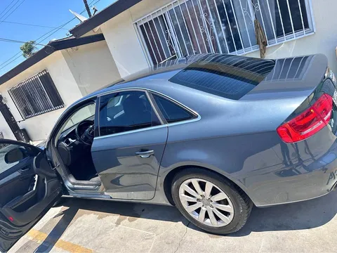 2009 Audi A4 2.0T Premium Sedan
