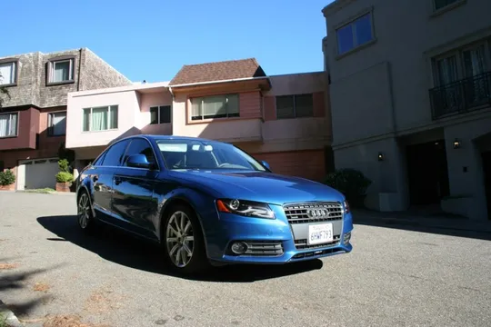 2009 Audi A4 2.0T Quattro