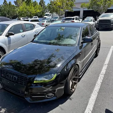 2009 Audi A4 2.0T Quattro Premium