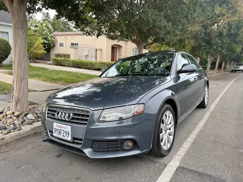 2009 Audi A4 2.0T Quattro Premium Sedan