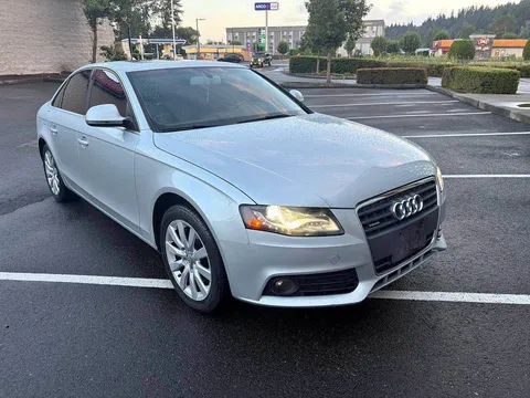 2009 Audi A4 2.0T Quattro Premium Sedan