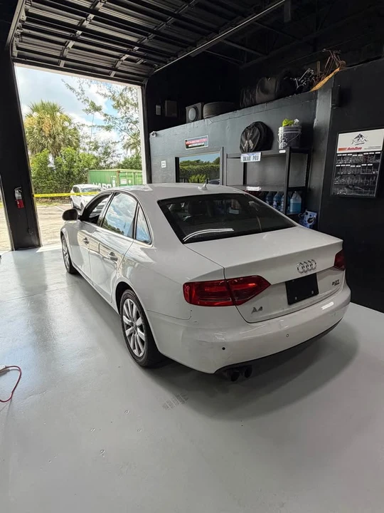 2009 Audi B8 A4 - Image 4 of 7