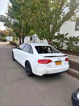 2009 Audi A4 2.0T Sedan 4D