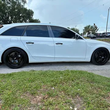 2009 Audi A4 Avant Quattro