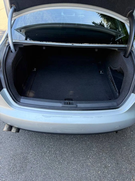 2009 Audi A4 - Image 8 of 8