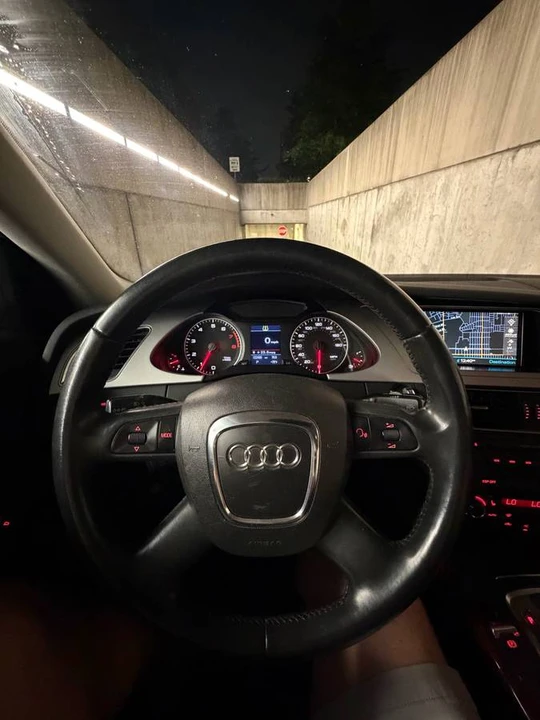 2009 Audi B8 A4 - Image 10 of 14