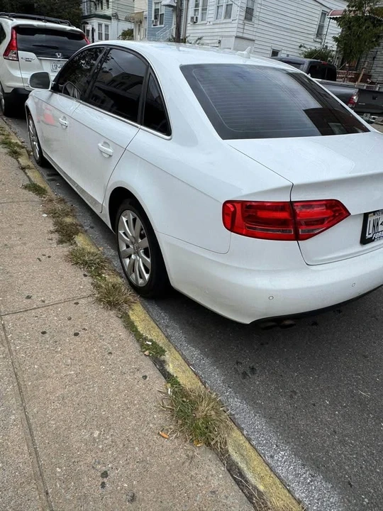 2009 Audi B8 A4 - Image 6 of 9