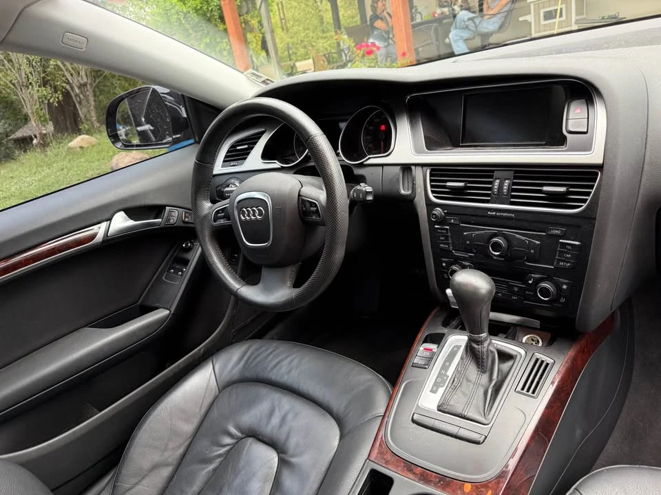 2009 Audi B8 A5 - Image 8 of 11