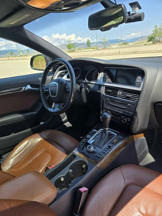 2009 Audi B8 A5 - Image 9 of 14