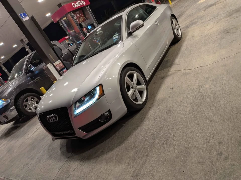 2009 Audi B8 A5 - Image 8 of 10