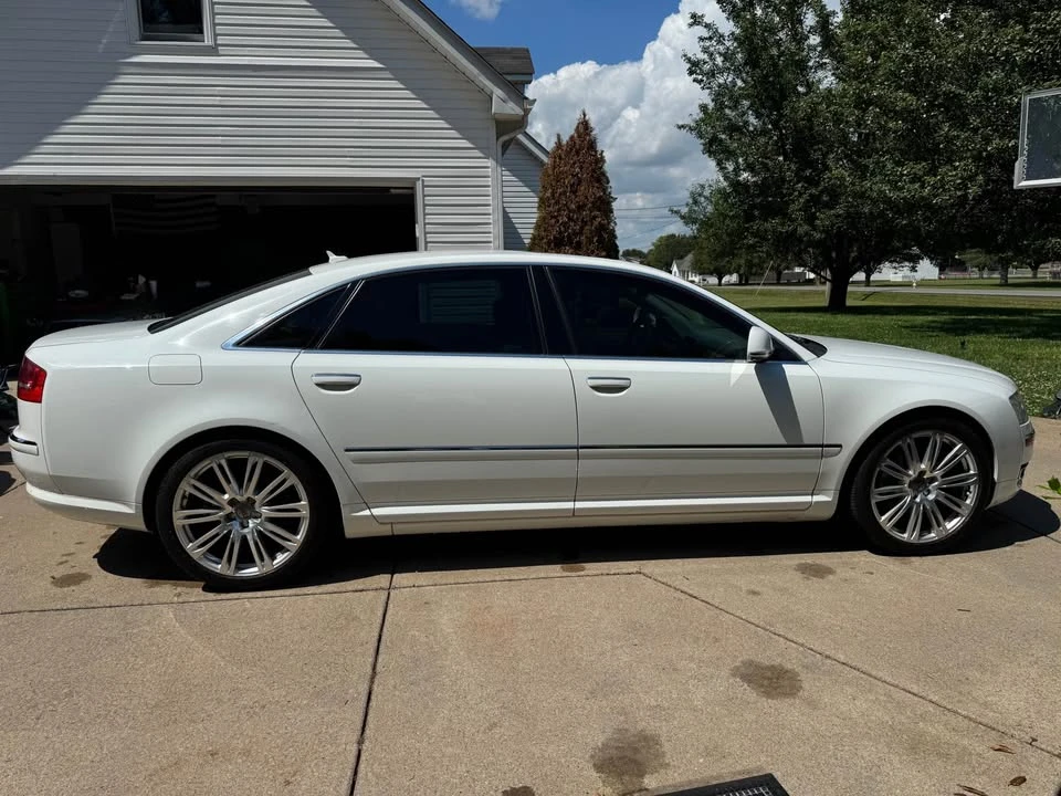 2009 Audi D3 A8 - Image 2 of 13