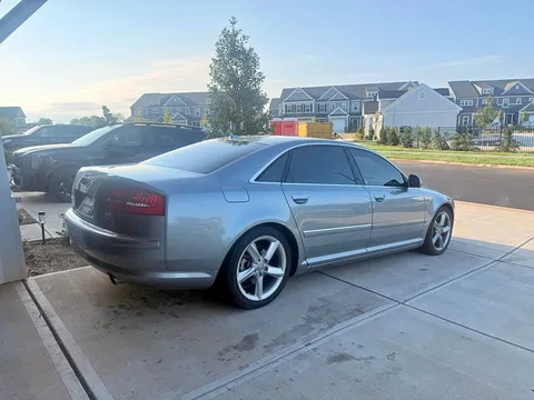 2009 Audi A8 L 4.2 Quattro Sedan 4D