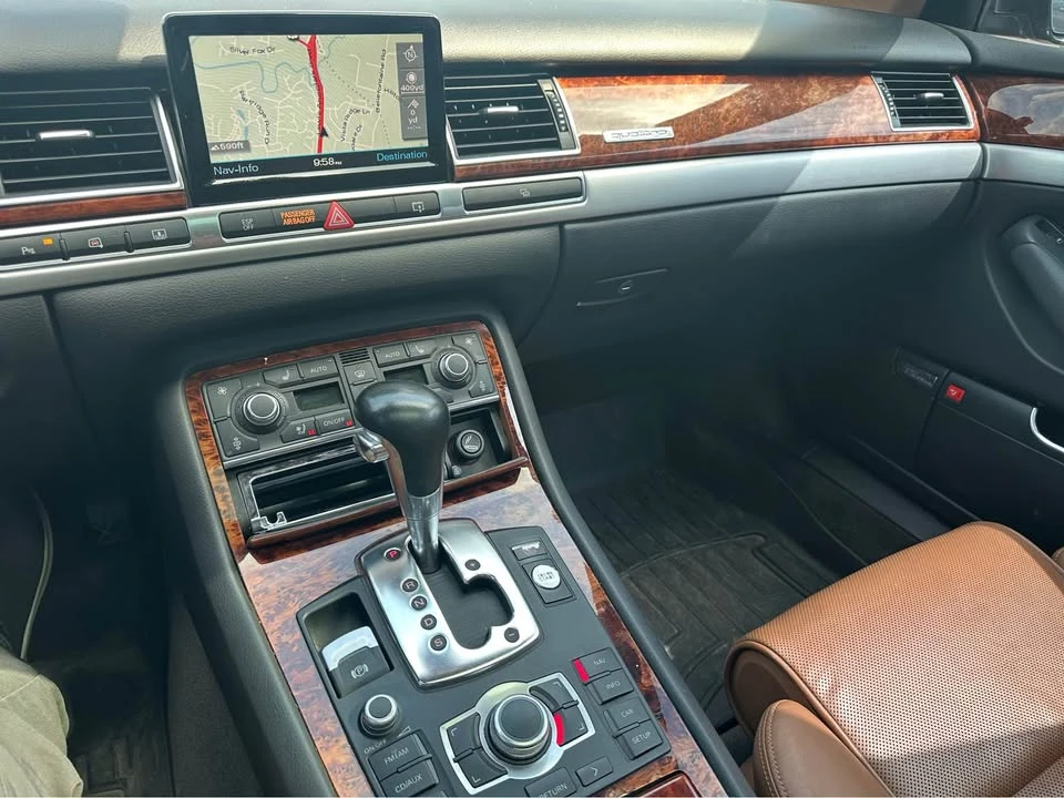 2009 Audi D3 A8 - Image 10 of 11
