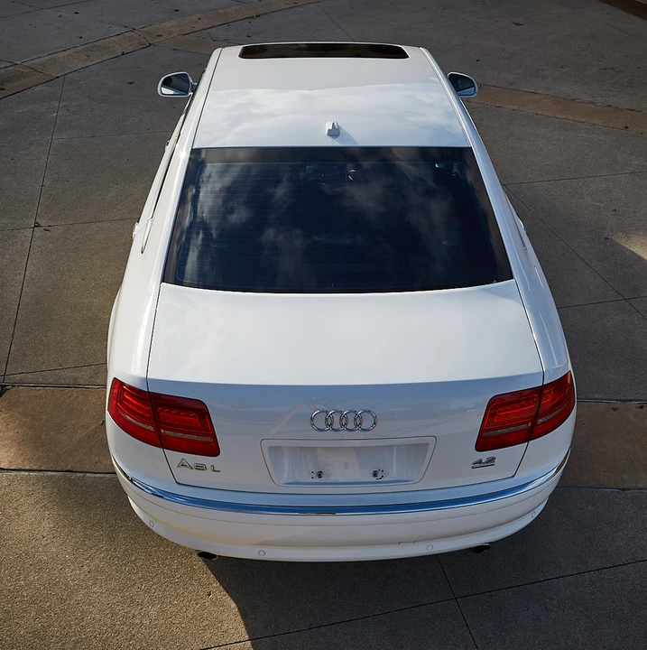 2009 Audi D3 A8 - Image 12 of 31