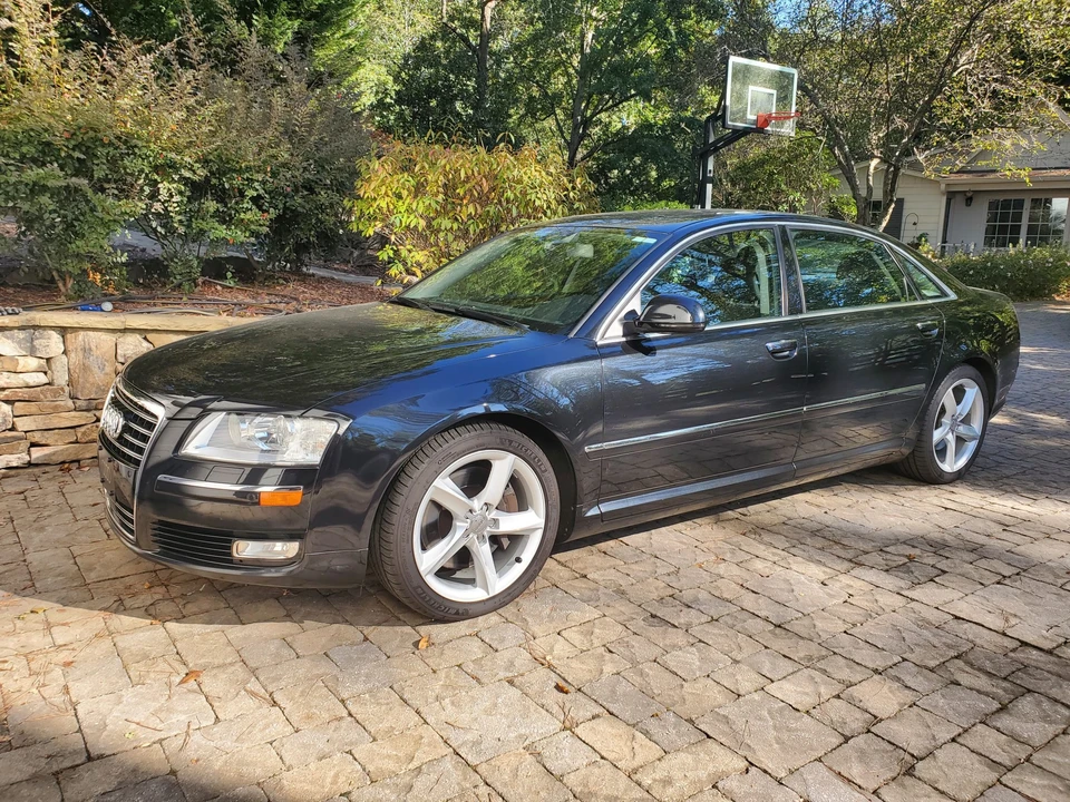 2009 Audi D3 A8 - Image 2 of 31