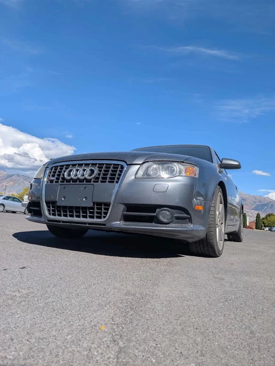 2009 Audi Coupe & Cabriolet - Image 8 of 8