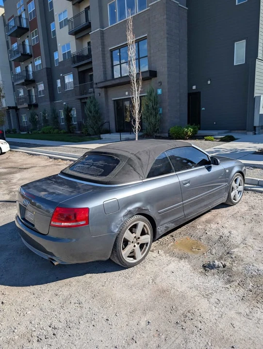 2009 Audi Coupe & Cabriolet - Image 4 of 8