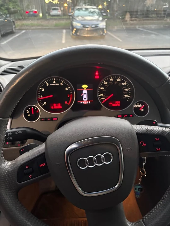 2009 Audi Coupe & Cabriolet - Image 8 of 9