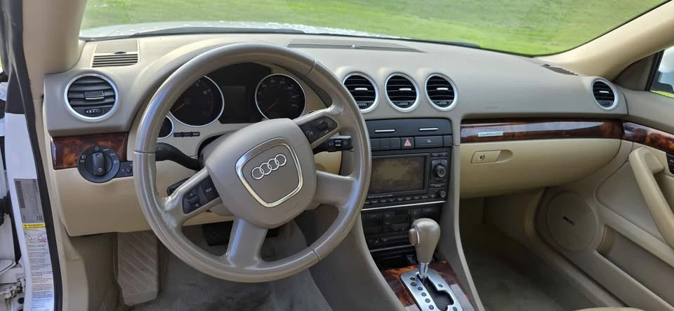 2009 Audi Coupe & Cabriolet - Image 6 of 6