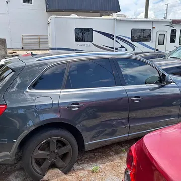 2009 Audi Q5 2.0T Quattro Premium