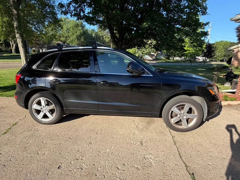 2009 Audi 8R Q5 - Image 2 of 10