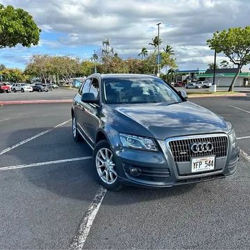 2009 Audi Q5 3.2 Quattro Premium Sport Utility 4D