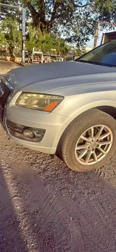 2009 Audi Q5 3.2 Quattro Premium Sport Utility 4D