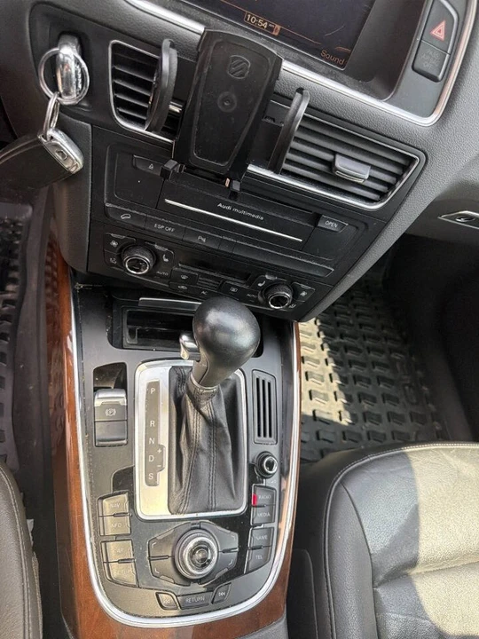 2009 Audi 8R Q5 - Image 6 of 12