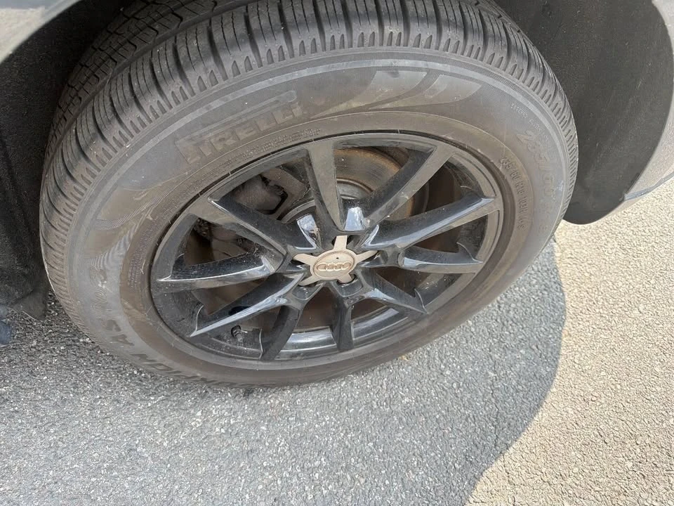 2009 Audi 8R Q5 - Image 8 of 12