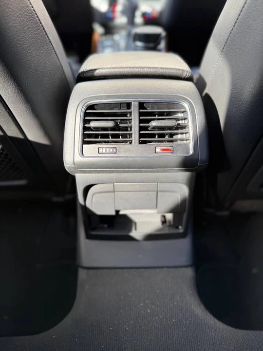 2009 Audi 8R Q5 - Image 10 of 13