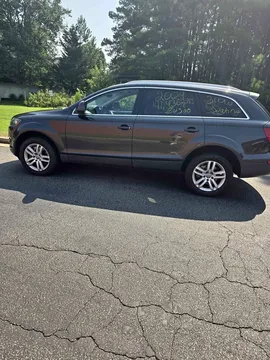 2009 Audi Q7 3.0T Premium Sport Utility 4D