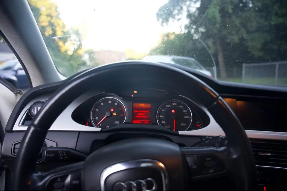 2009 Audi Quattro - Image 6 of 7