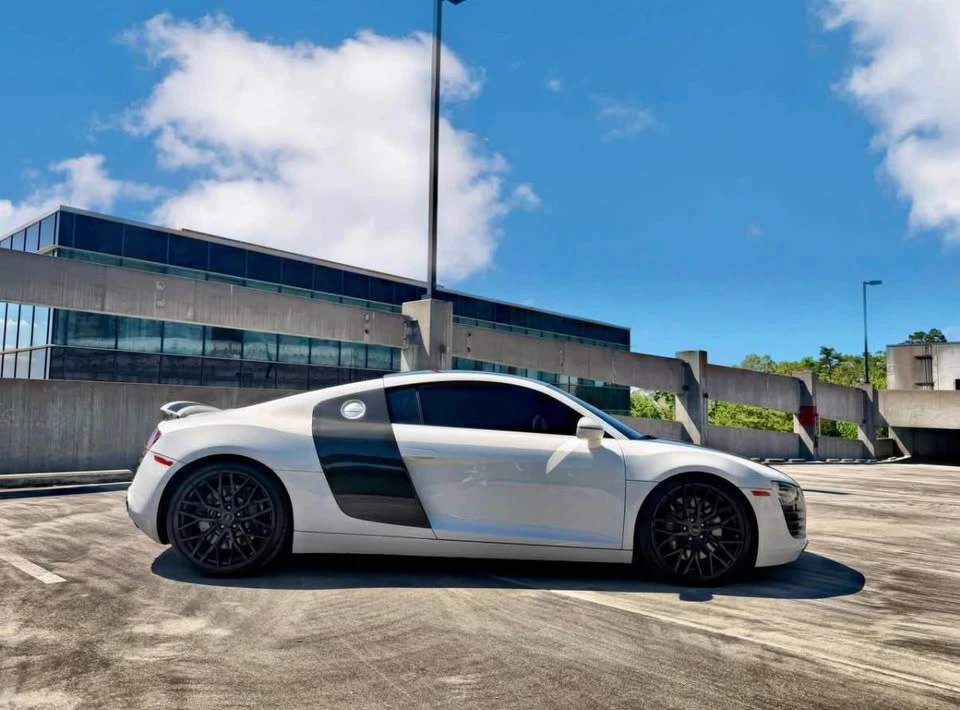 2009 Audi 42 R8 - Image 6 of 16