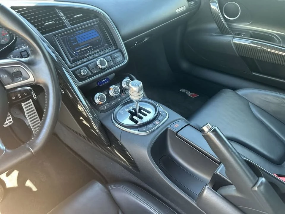 2009 Audi 42 R8 - Image 10 of 14
