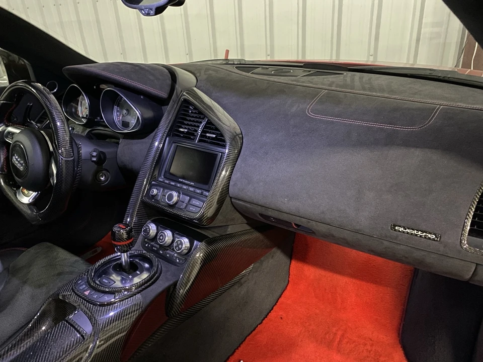 2009 Audi 42 R8 - Image 10 of 17