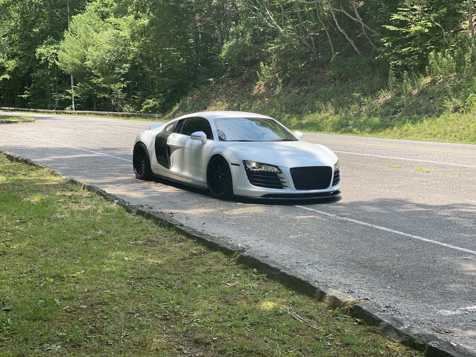 2009 Audi 42 R8 - Image 9 of 21
