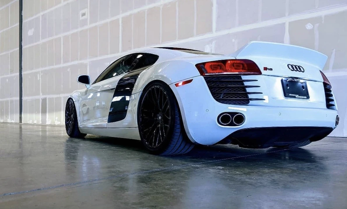 2009 Audi 42 R8 - Image 16 of 21